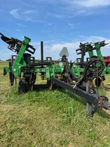 Main image Unverferth Zone-Builder 130