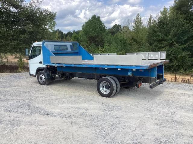 Image of Mitsubishi FE160 equipment image 3