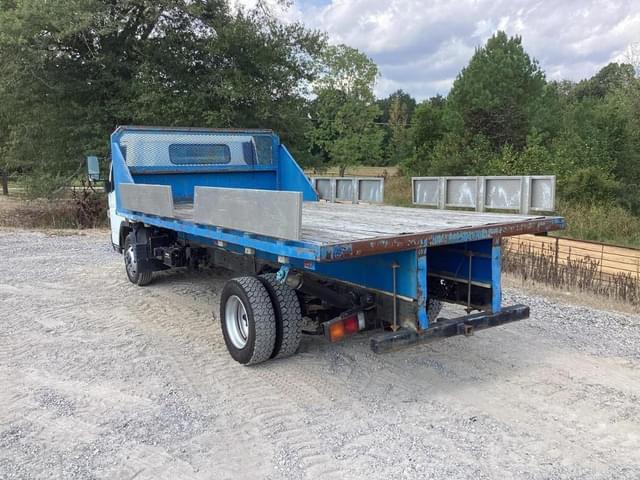 Image of Mitsubishi FE160 equipment image 4