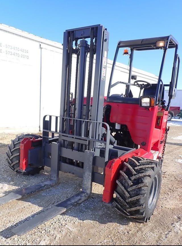 Image of Moffett M55 equipment image 2