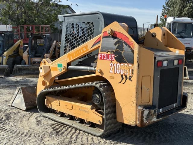 Image of Mustang 2100RT equipment image 3