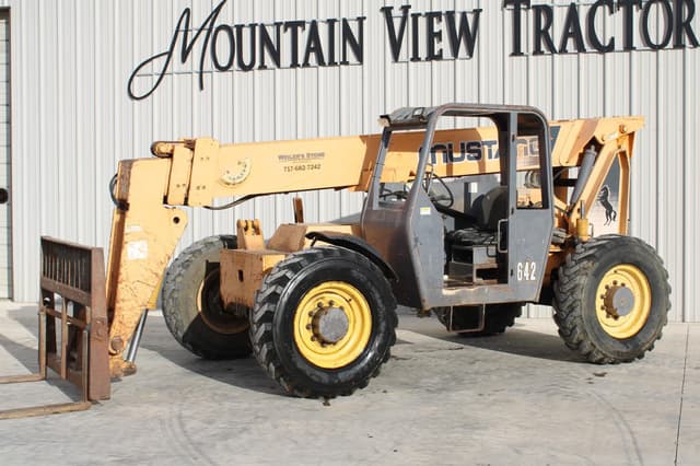 Image of Mustang 642 equipment image 3