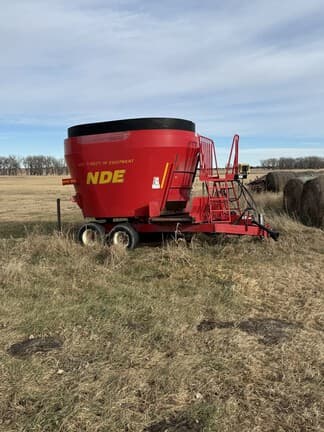 Image of NDE 804 equipment image 4