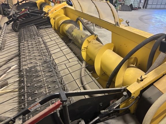 2012 New Holland 790CP-15 Equipment Image0