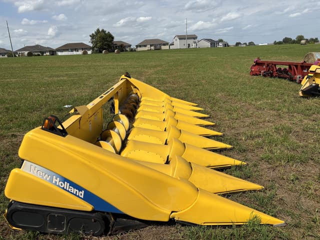 Image of New Holland 98D equipment image 3