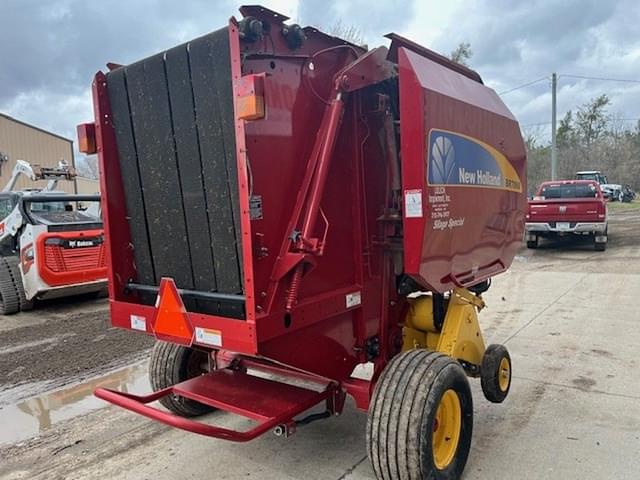 Image of New Holland BR7060 Silage Special equipment image 4