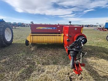 2012 New Holland BC5080 Equipment Image0