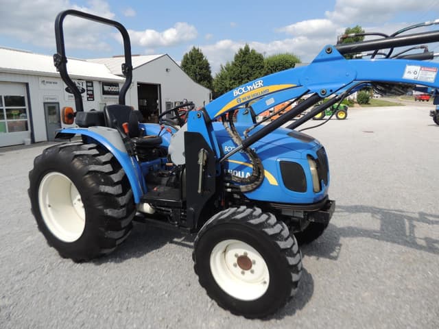 Image of New Holland Boomer 40 equipment image 2