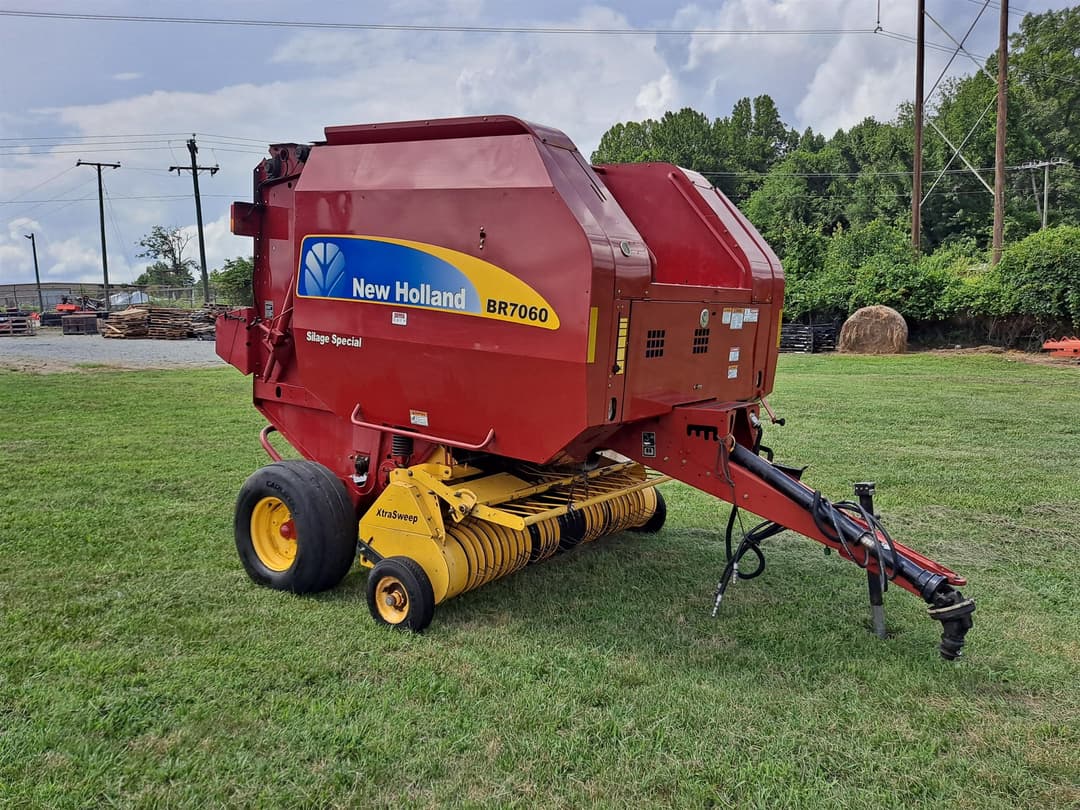 Image of New Holland BR7060 Silage Special Primary image