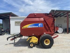 2012 New Holland BR7090 Image