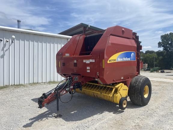 Image of New Holland BR7090 Primary image
