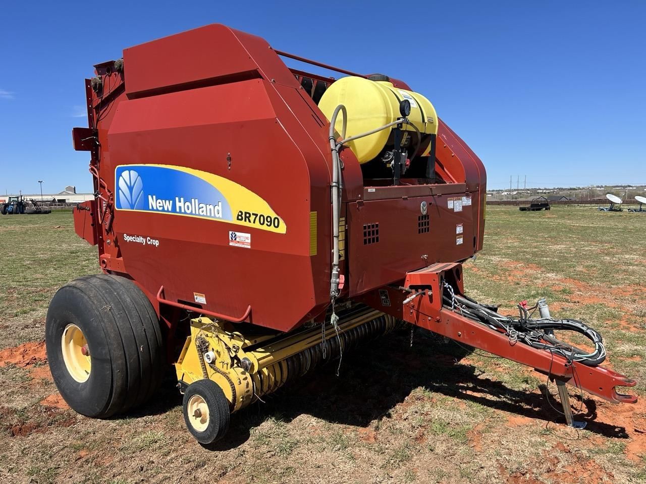 Main image New Holland BR7090