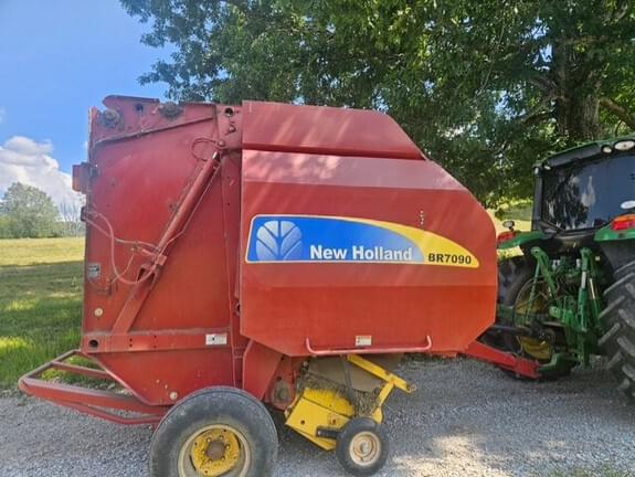 Image of New Holland BR7090 Primary image