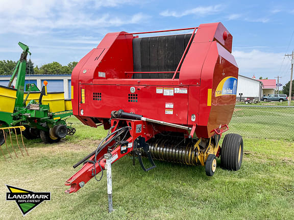 Image of New Holland BR7090 Primary image