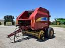 2012 New Holland BR7090 Image