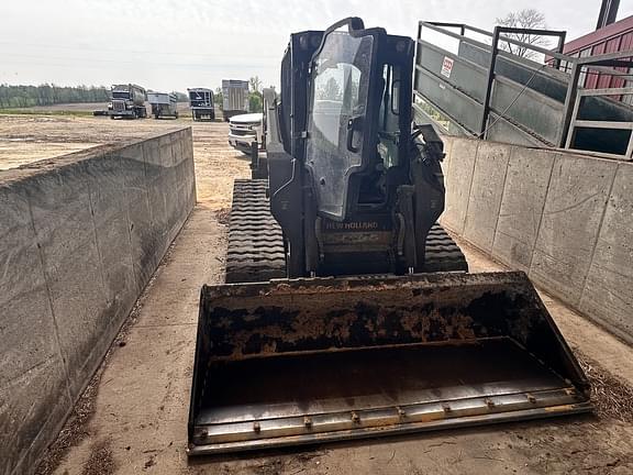 Image of New Holland C232 equipment image 1
