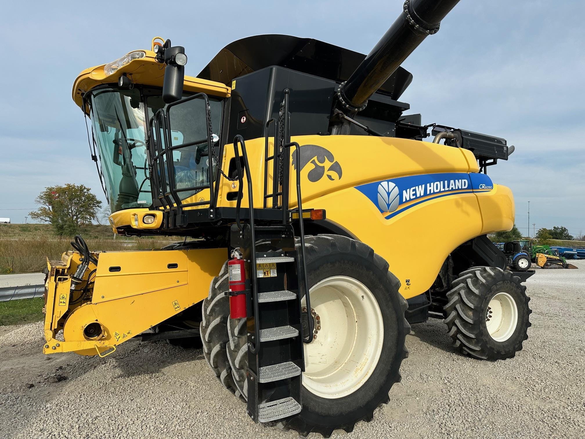 Main image New Holland CR6090