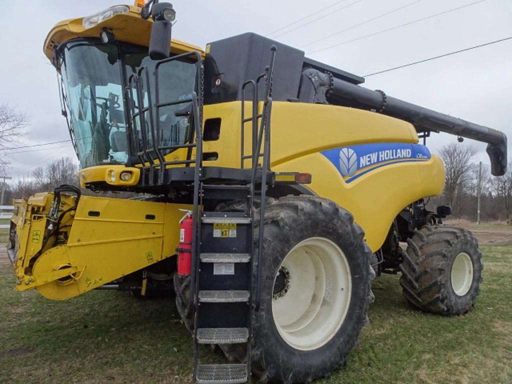 Image of New Holland CR8090 Primary image