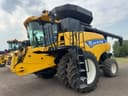 2012 New Holland CR9090 Image