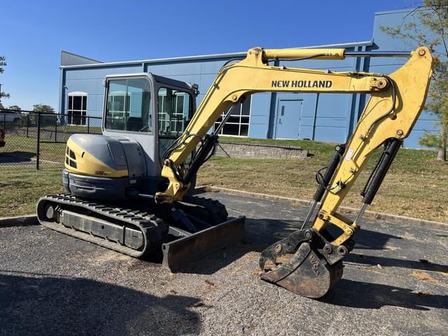 Image of New Holland E55BX equipment image 2