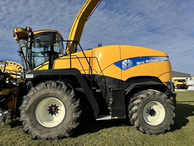 Image of New Holland FR9060 equipment image 1