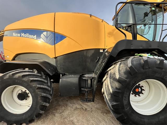 Image of New Holland FR9090 equipment image 3