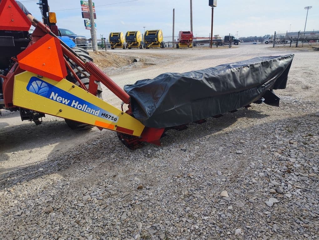 Image of New Holland H6750 Image 1