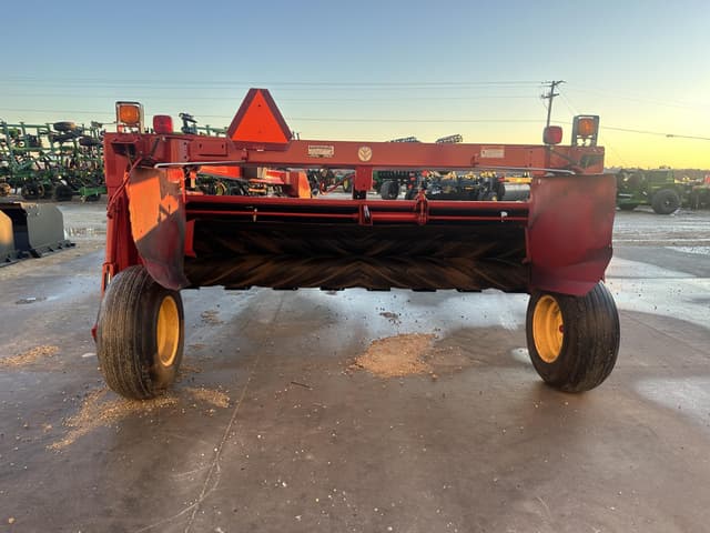 Image of New Holland H7230 equipment image 4