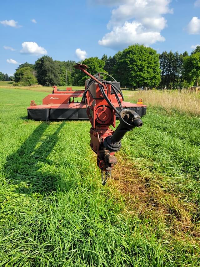 Image of New Holland H7460 equipment image 3