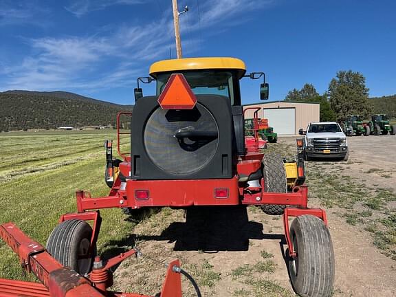 Image of New Holland H8040 equipment image 3