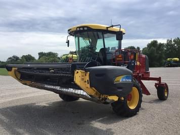 Main image New Holland H8040