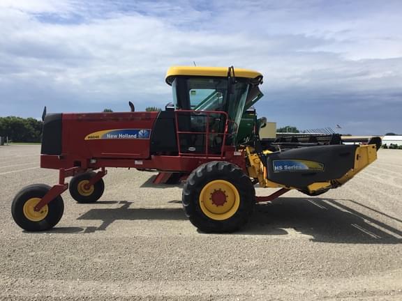Image of New Holland H8040 equipment image 2