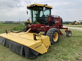 2012 New Holland H8060 Equipment Image0