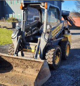 Main image New Holland L218