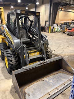 2012 New Holland L220 Image