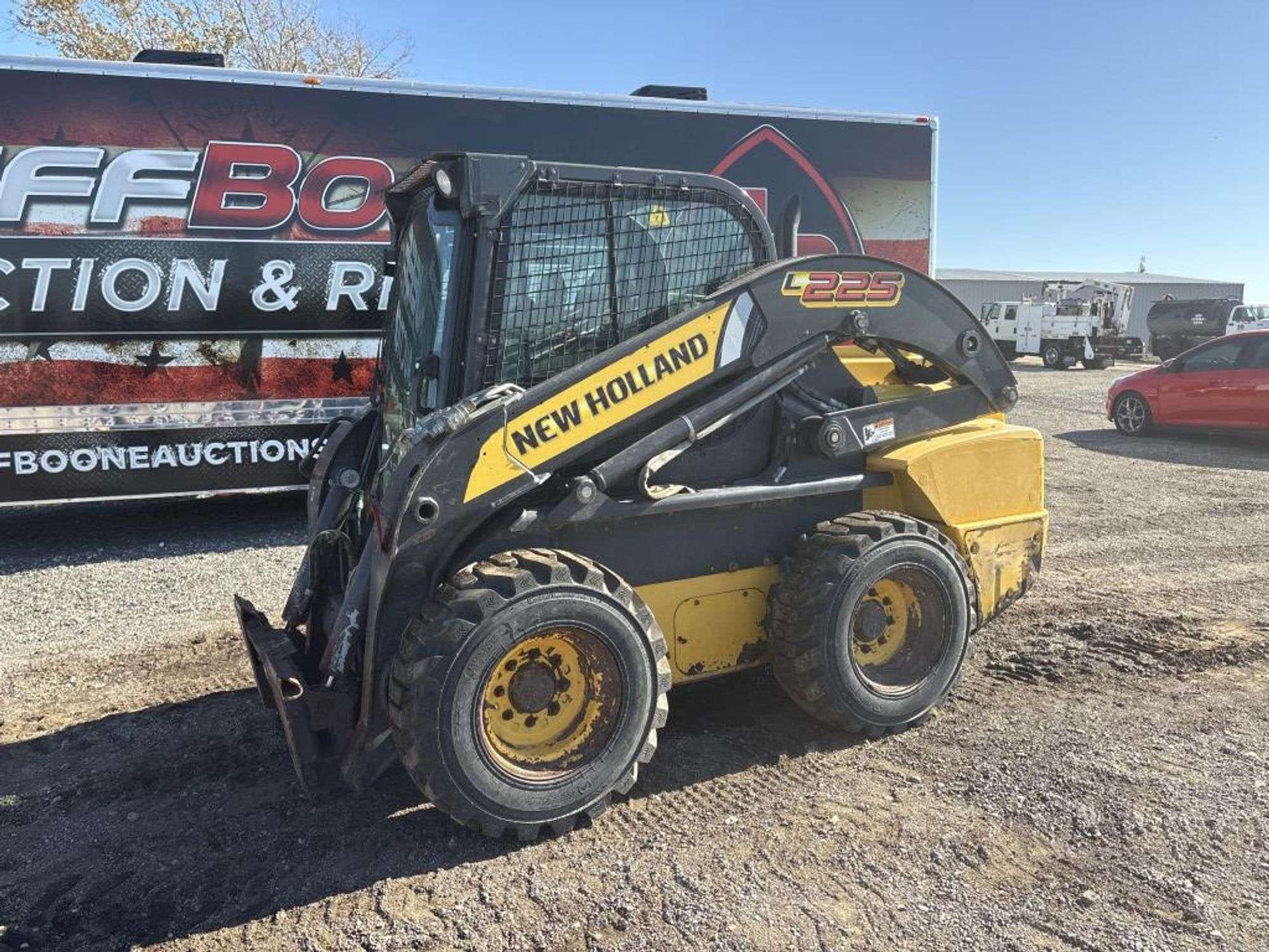 2012 New Holland L225 Equipment Image0