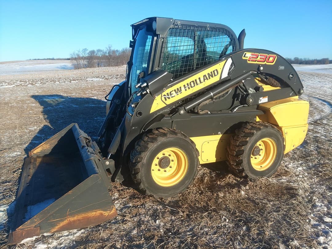 Image of New Holland L230 Primary image