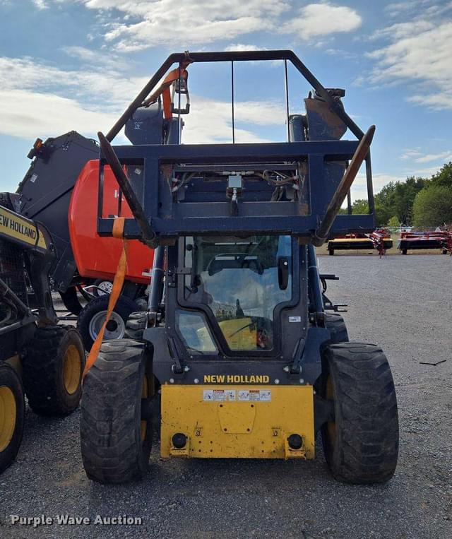 Image of New Holland L230 equipment image 1