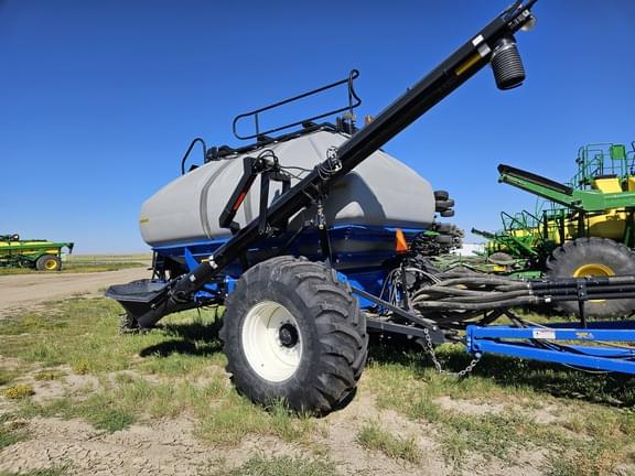 Image of New Holland P2060 equipment image 4