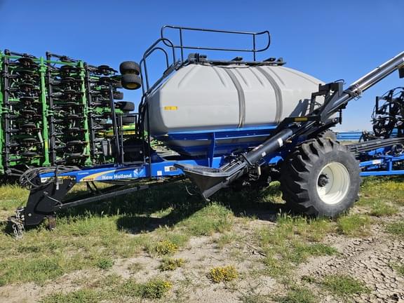 Image of New Holland P2060 equipment image 2