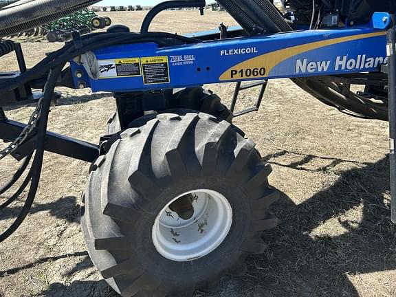 Image of New Holland P2060 equipment image 4