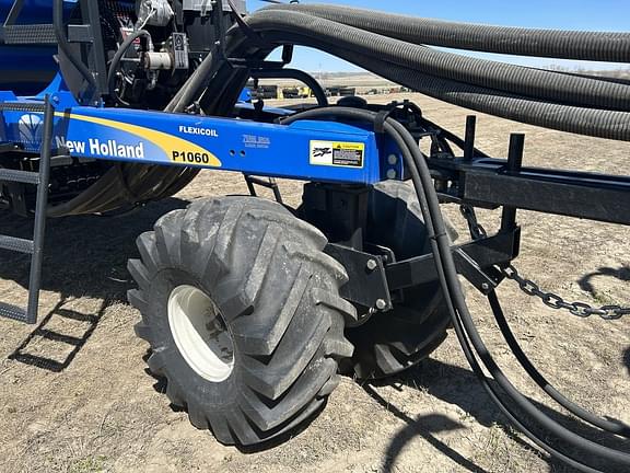 Image of New Holland P2060 equipment image 1