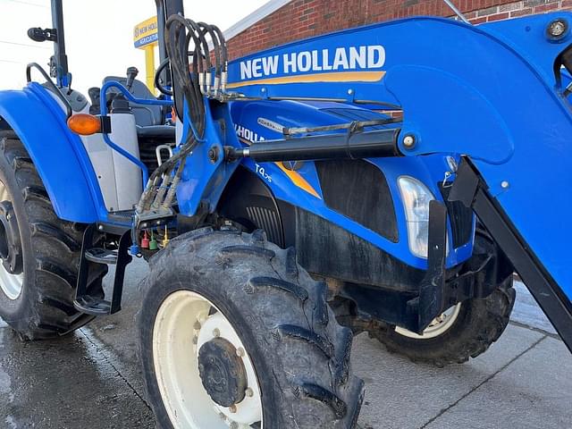 Image of New Holland T4.75 equipment image 1