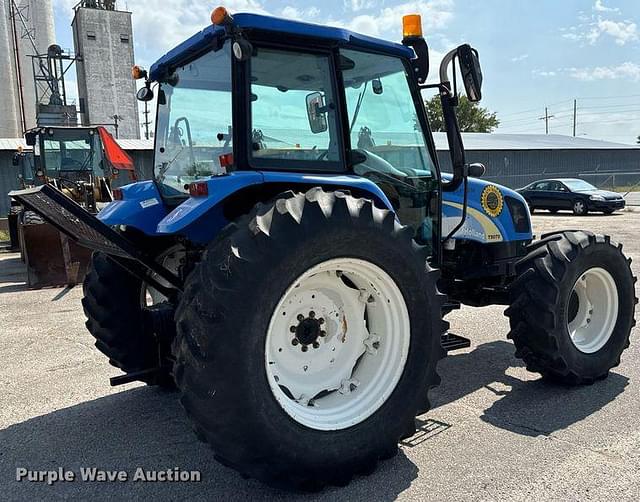 Image of New Holland T5070 equipment image 4