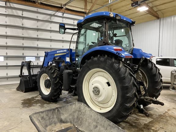 Image of New Holland T6050 Plus equipment image 2