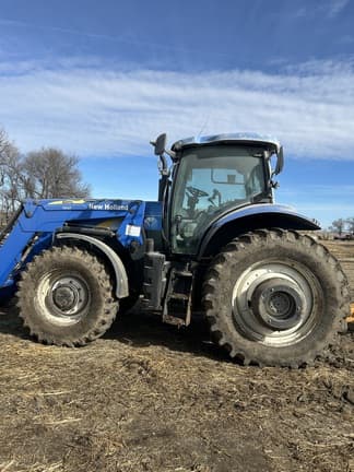Image of New Holland T6070 Plus equipment image 2