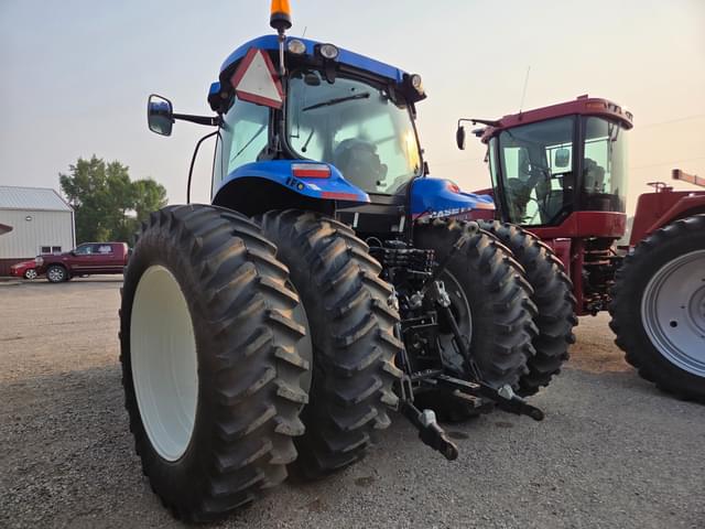 Image of New Holland T7.200 equipment image 3