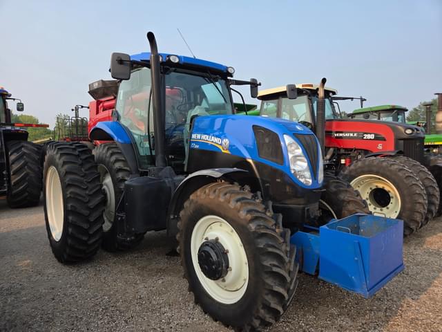 Image of New Holland T7.200 equipment image 1