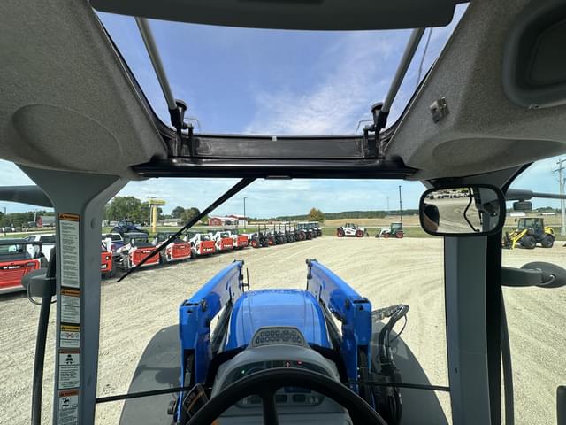 Image of New Holland T7.260 equipment image 3