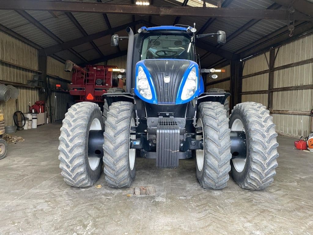 Image of New Holland T8.300 Image 1